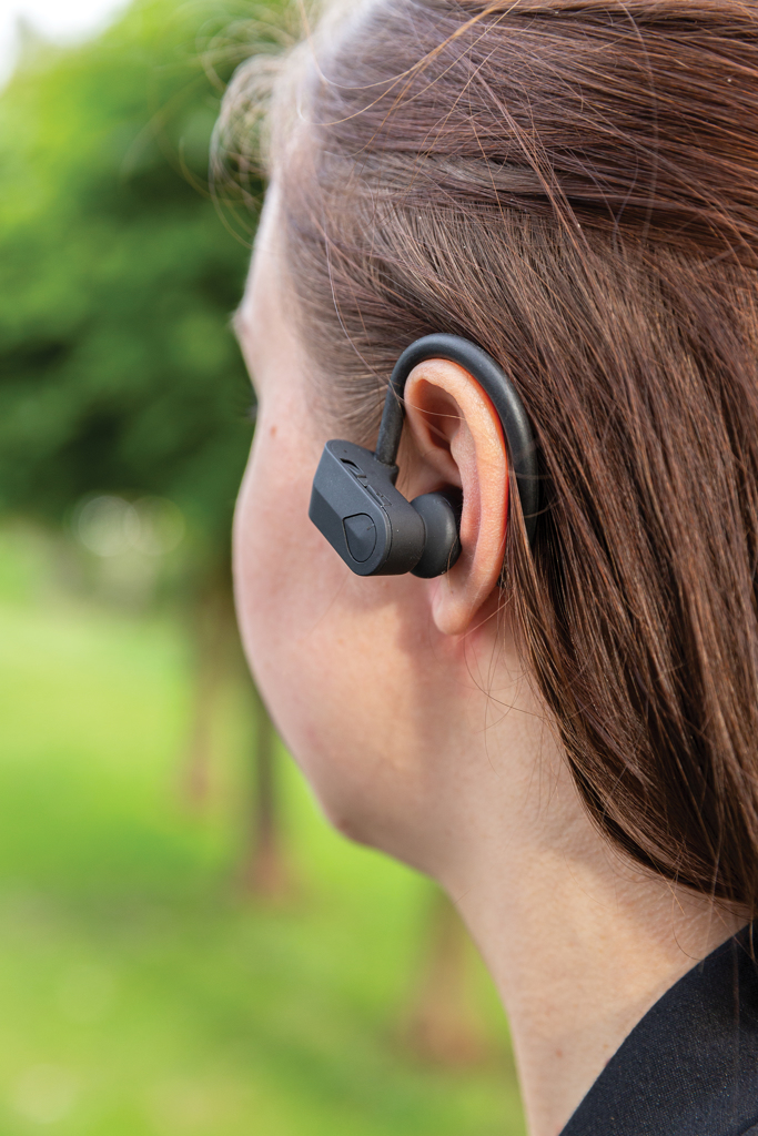 TWS sport earbuds in charging case - Slika 8