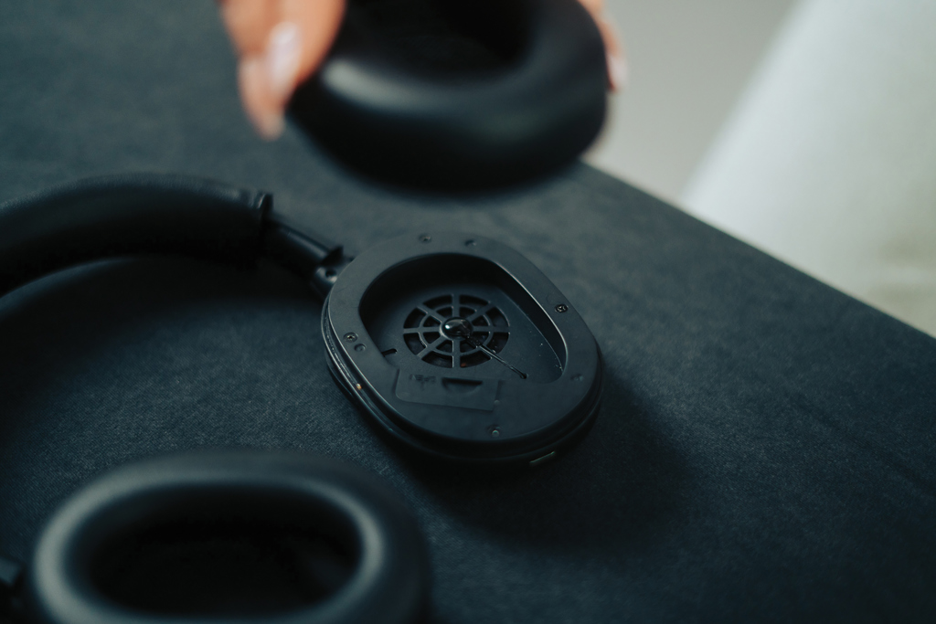 Irvine RCS recycled and repairable ANC wireless headphone - Slika 27