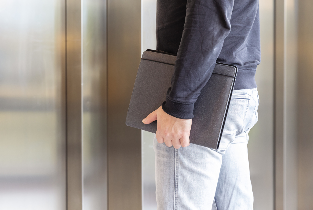 Recycled leather A4 portfolio - Slika 8